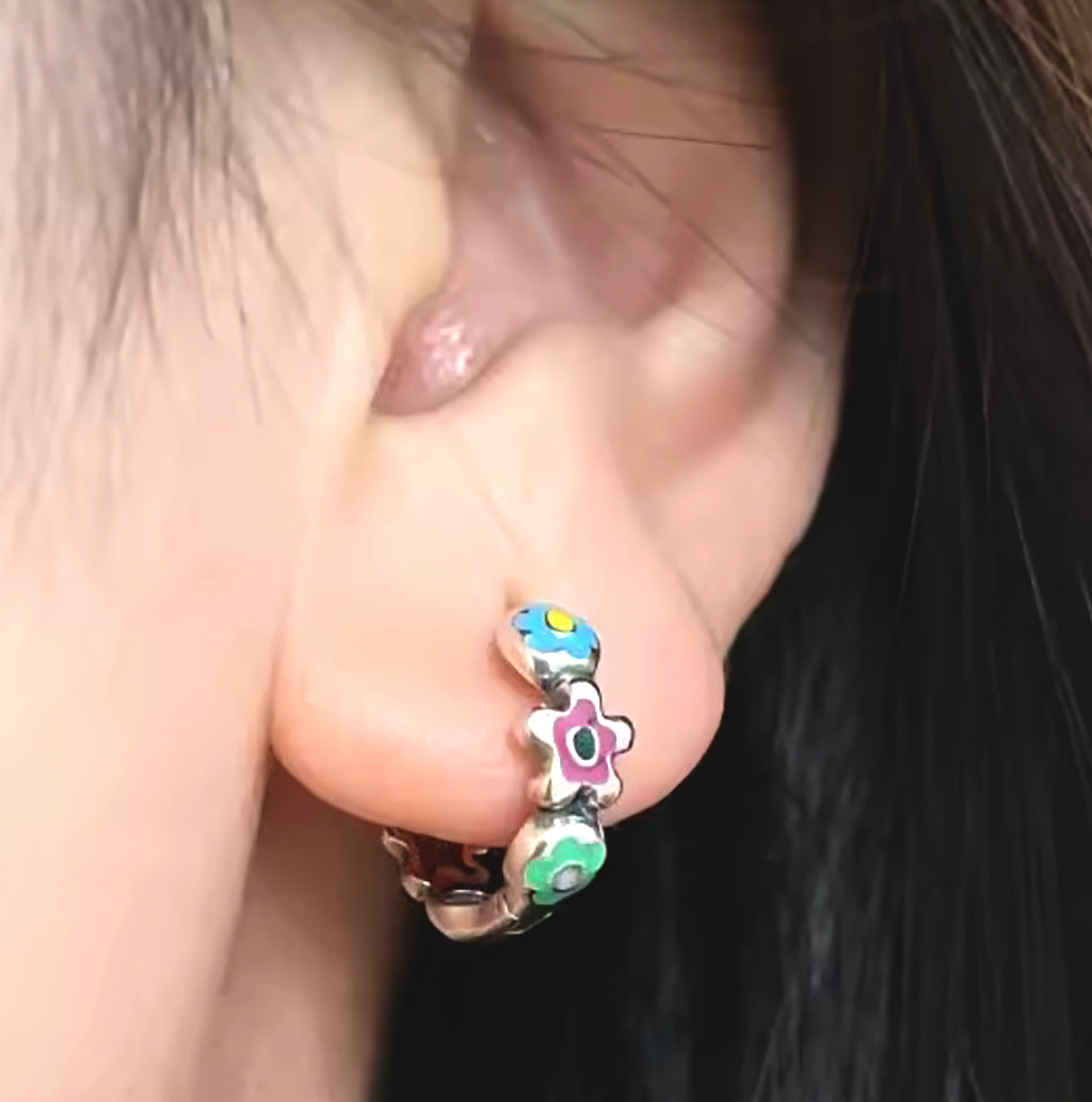 Blooming Elegance – Sterling Silver 17.5mm Floral Hoop Earrings with Colorful Enamel Artwork