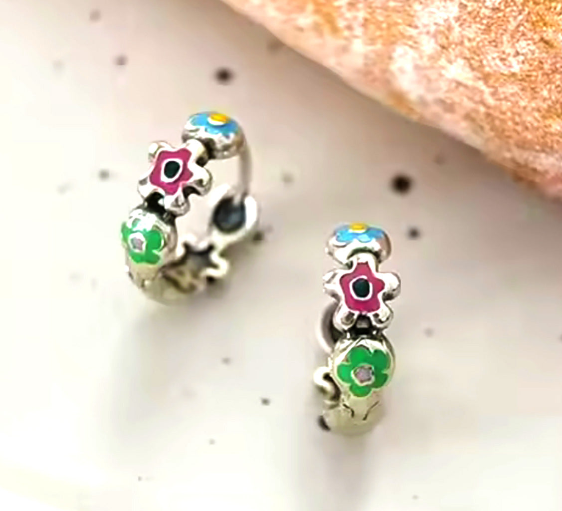 Blooming Elegance – Sterling Silver 17.5mm Floral Hoop Earrings with Colorful Enamel Artwork