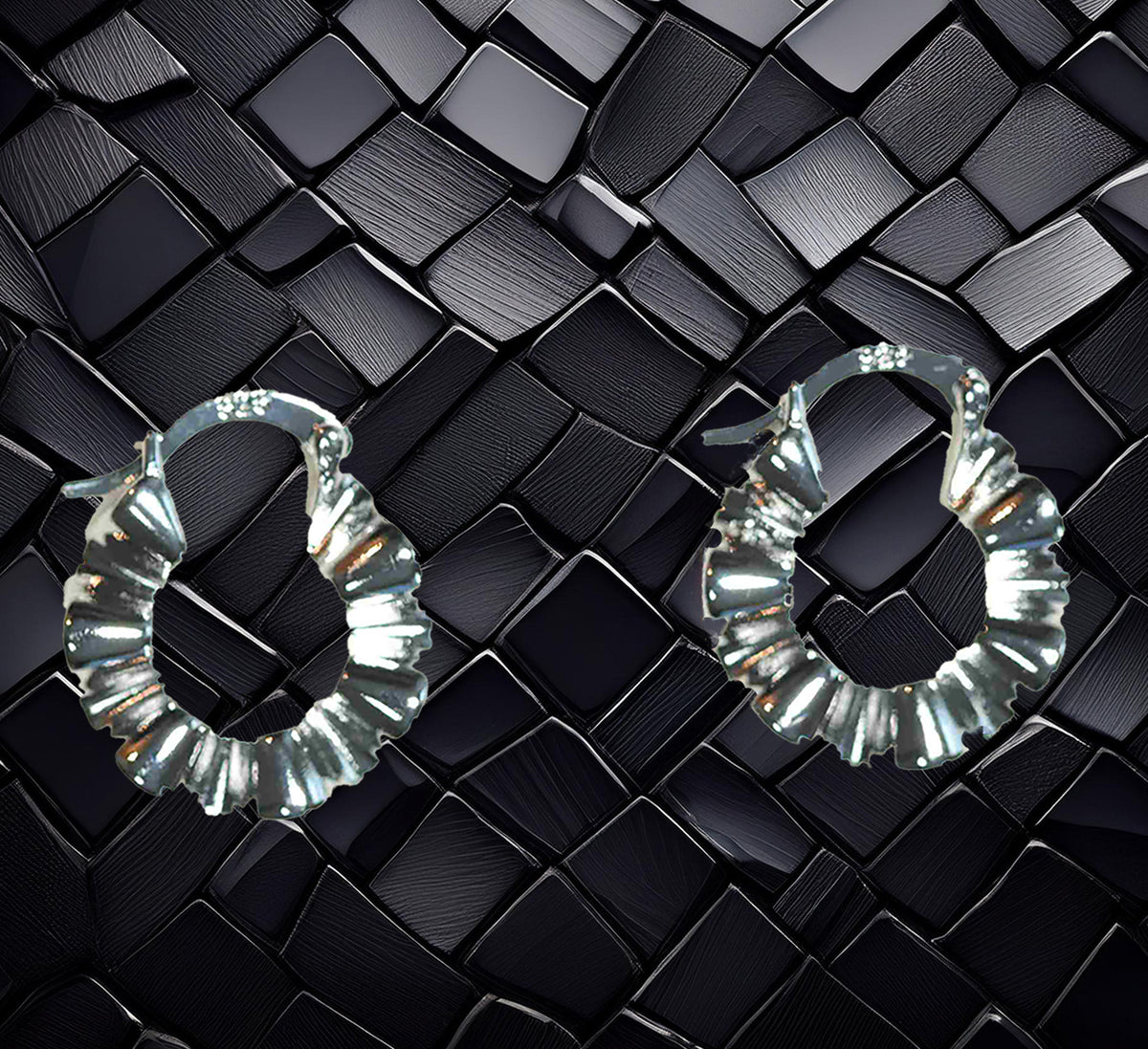 Timeless 17.5mm Hammered Sterling Silver Hoop Earrings – Elegant, Lightweight &amp; Hypoallergenic Hoops for Everyday Chic