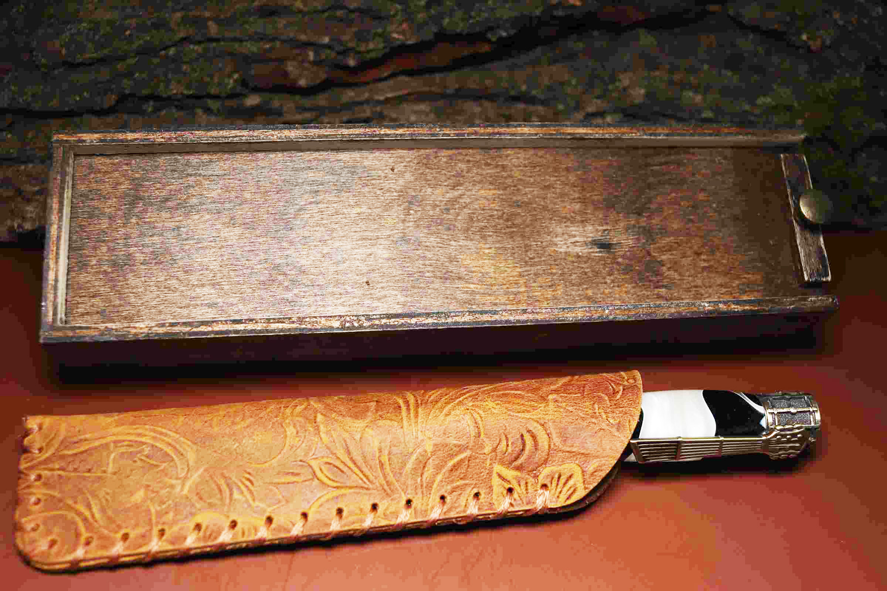 Handcrafted pen
