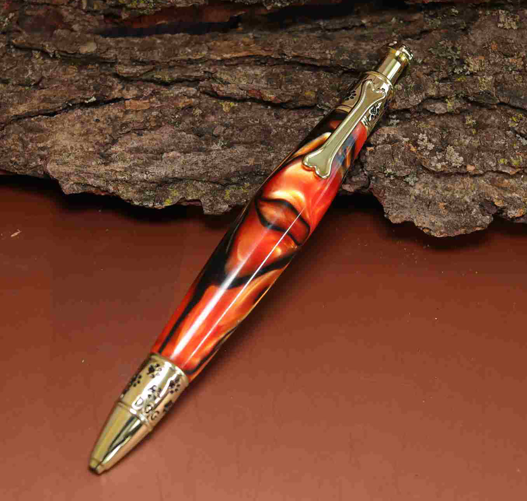 Handcrafted pen