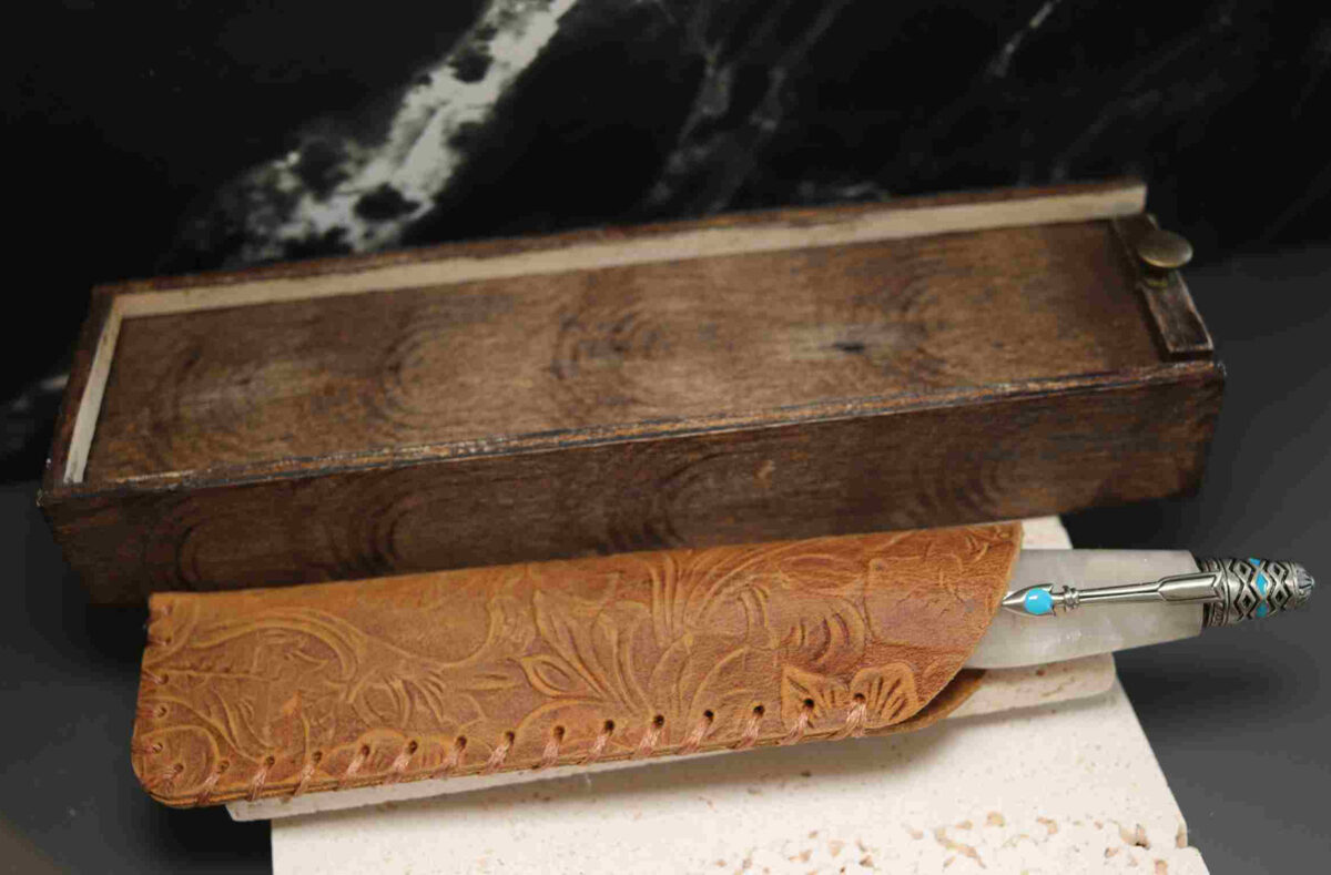 Handcrafted pen
