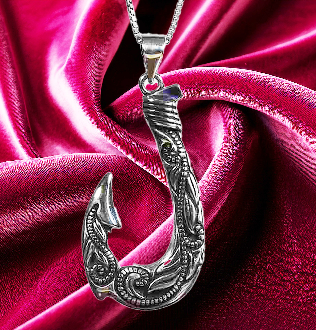 Sterling silver platinum look fishing hook with intricate design. 925ijewel.com