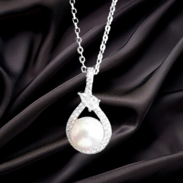 Elegant Freshwater Pearl Pendant in 925 Sterling Silver with Sparkling CZ Halo 925ijewel.com