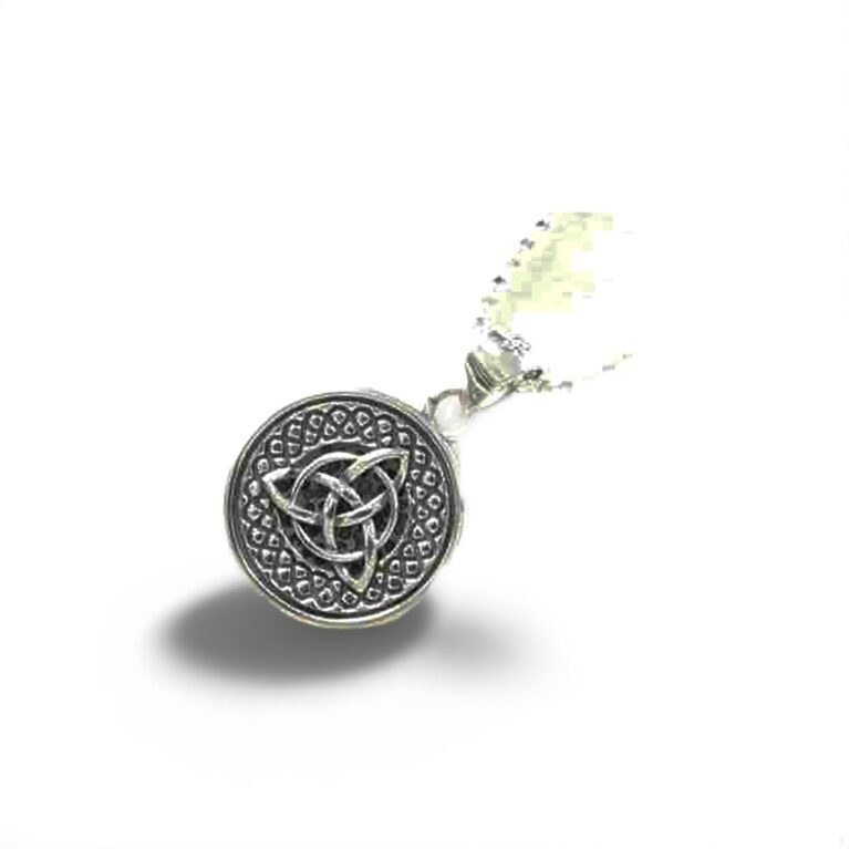 Sacred Sterling Silver Vintage Triquetral Pendant on Elegant Italian Diamond-Cut Ball Chain
