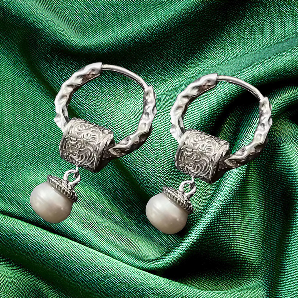 Sterling Silver Freshwater Pearl Hoop Earrings with Intricate Detailing. 925ijewel.com