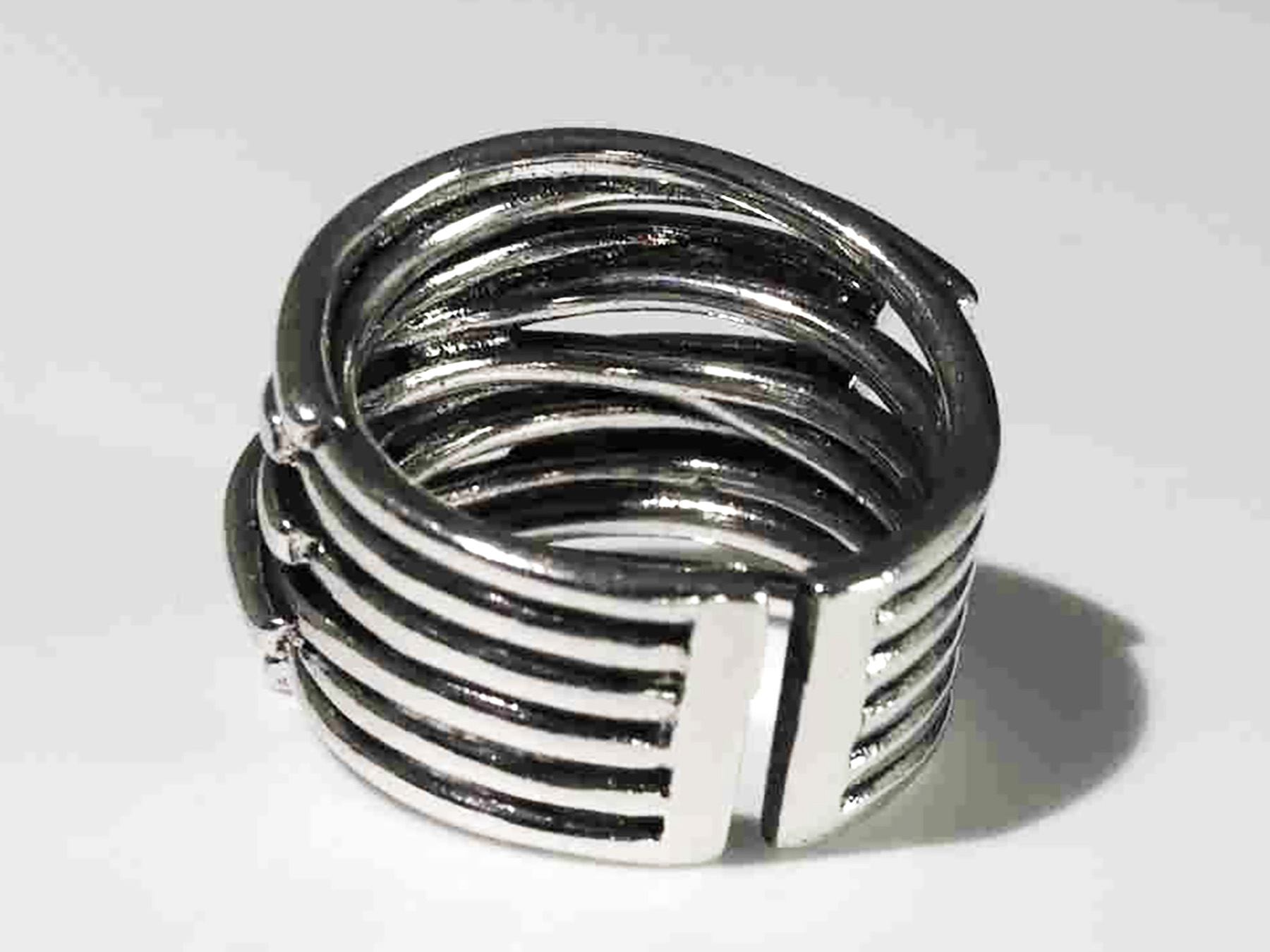 Endless Connection” Sterling Silver Adjustable Puzzle Motif Ring. 925ijewel.com